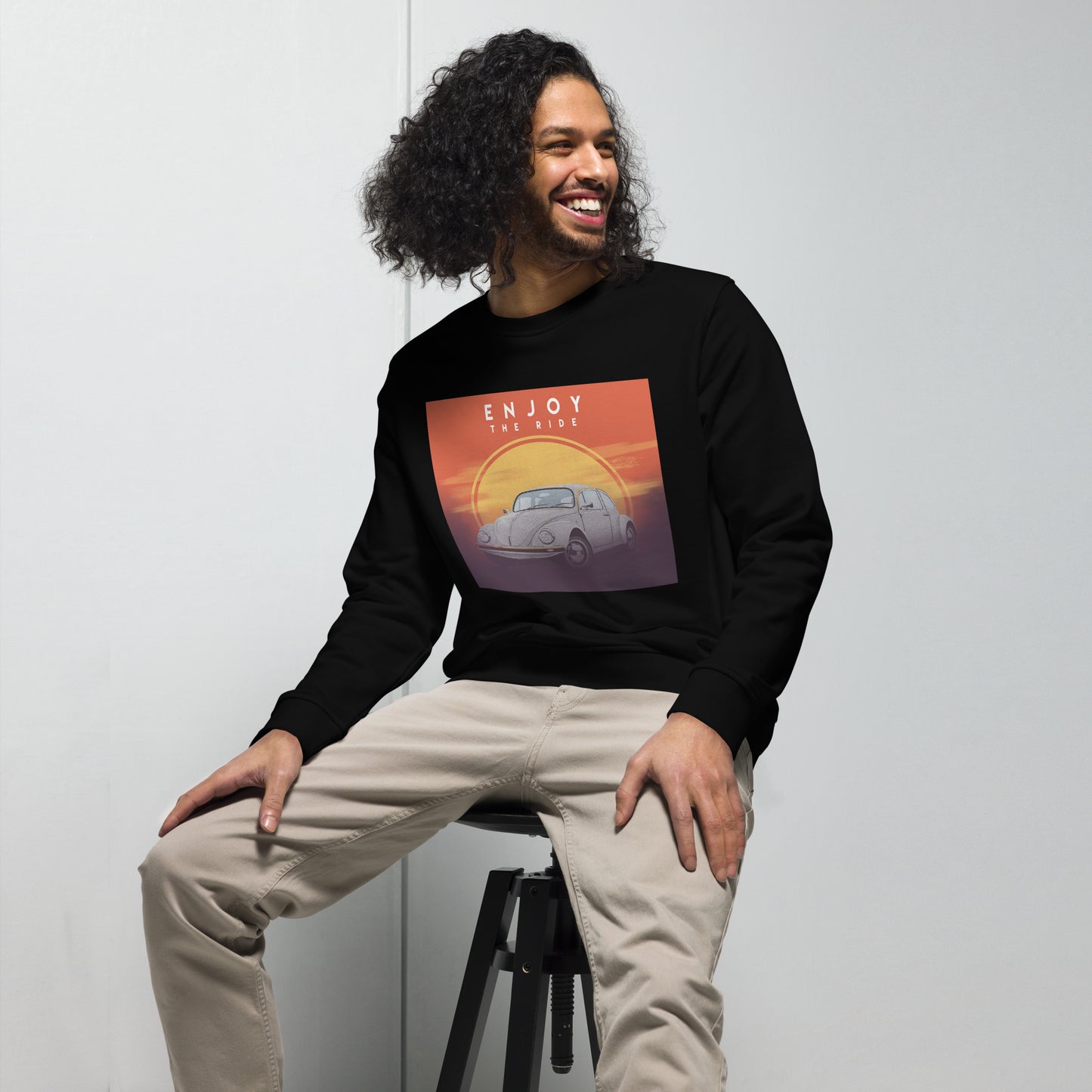Black Vintage Graphic Crewneck Sweatshirt
