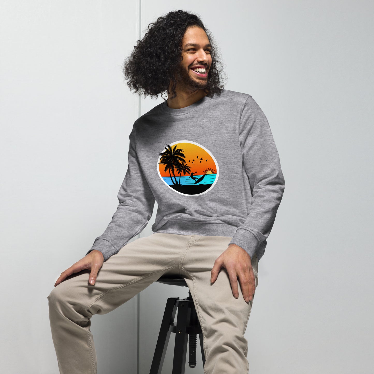 Sunset Surfing Vintage Graphic Men Organic Sweatshirt
