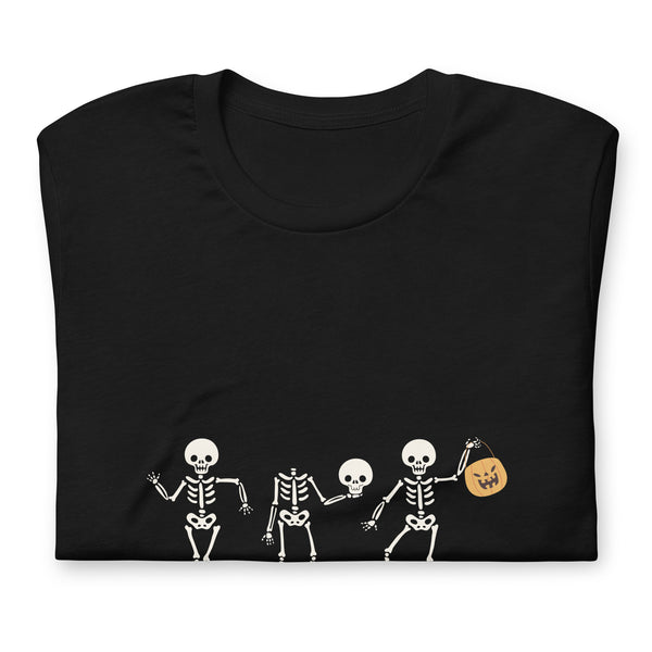 3 Skeleton Dancing Halloween Graphic Men Staple Eco T-Shirt